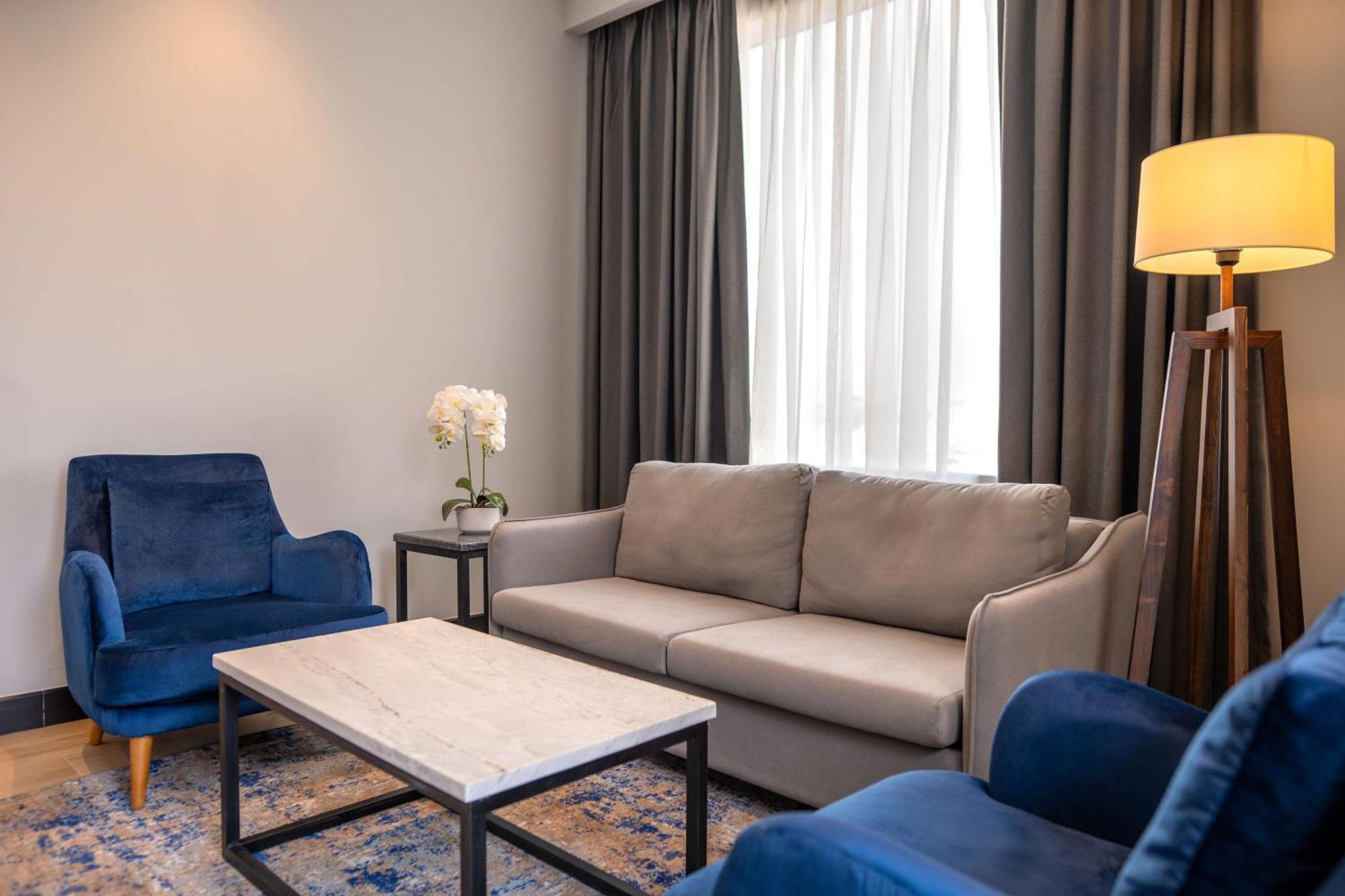 Radisson Blu Hotel, Amman Galleria Mall מראה חיצוני תמונה